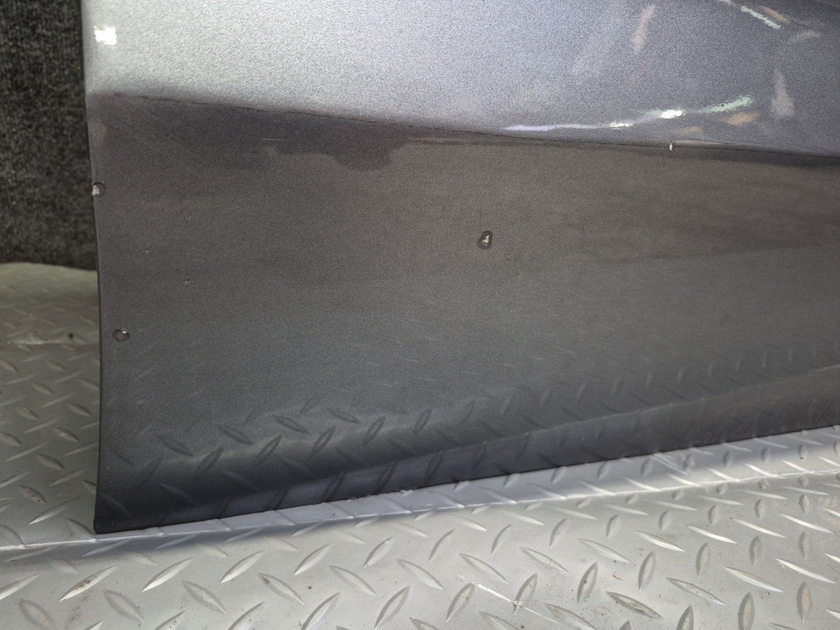 2012-2019 Mercedes W166 GLE ML Front Right Side Door Shell Panel W/ Glass