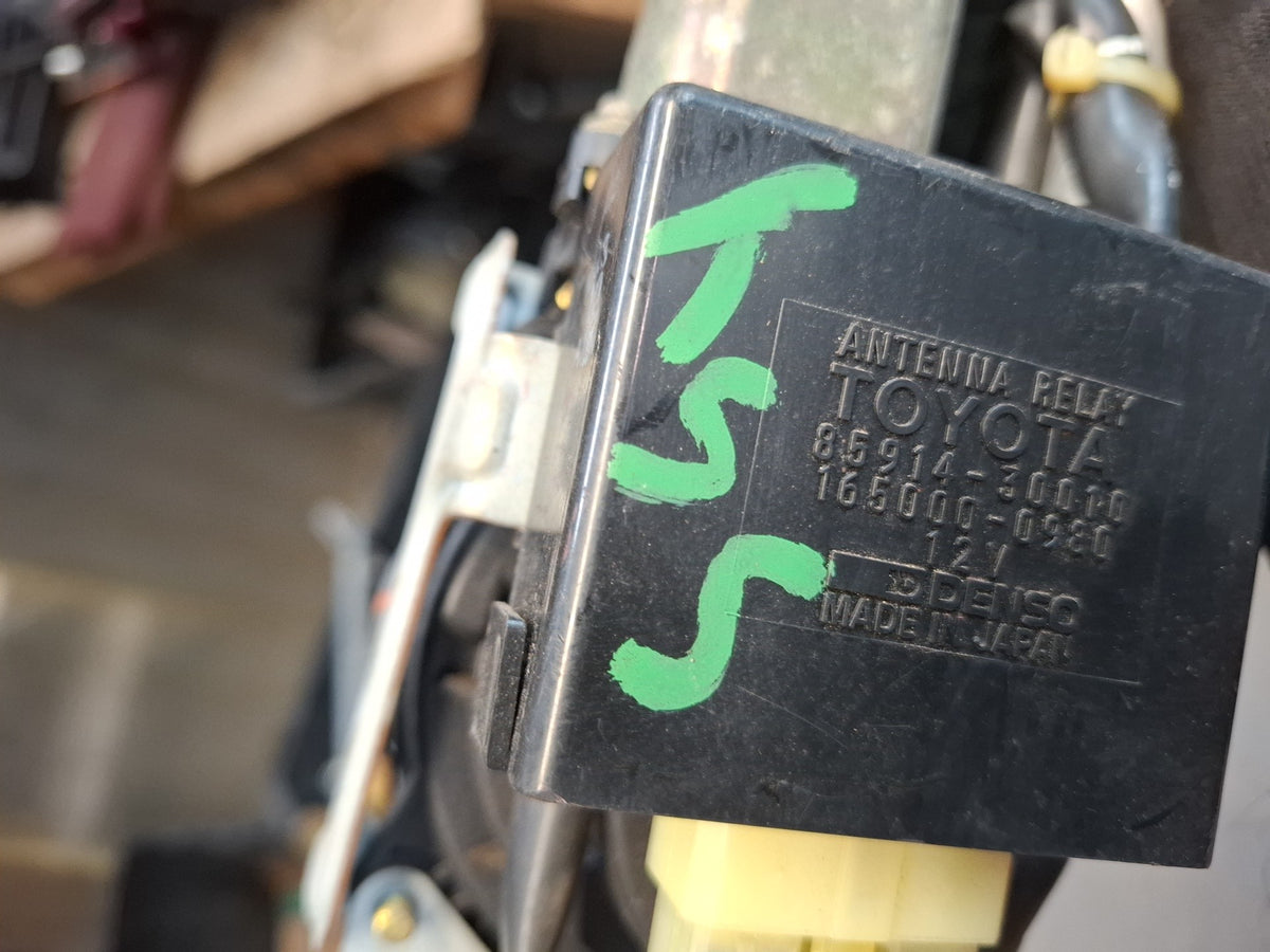 89-92 Toyota Supra MK3 MA71 Radio Power Antenna w Motor & Control Unit OEM