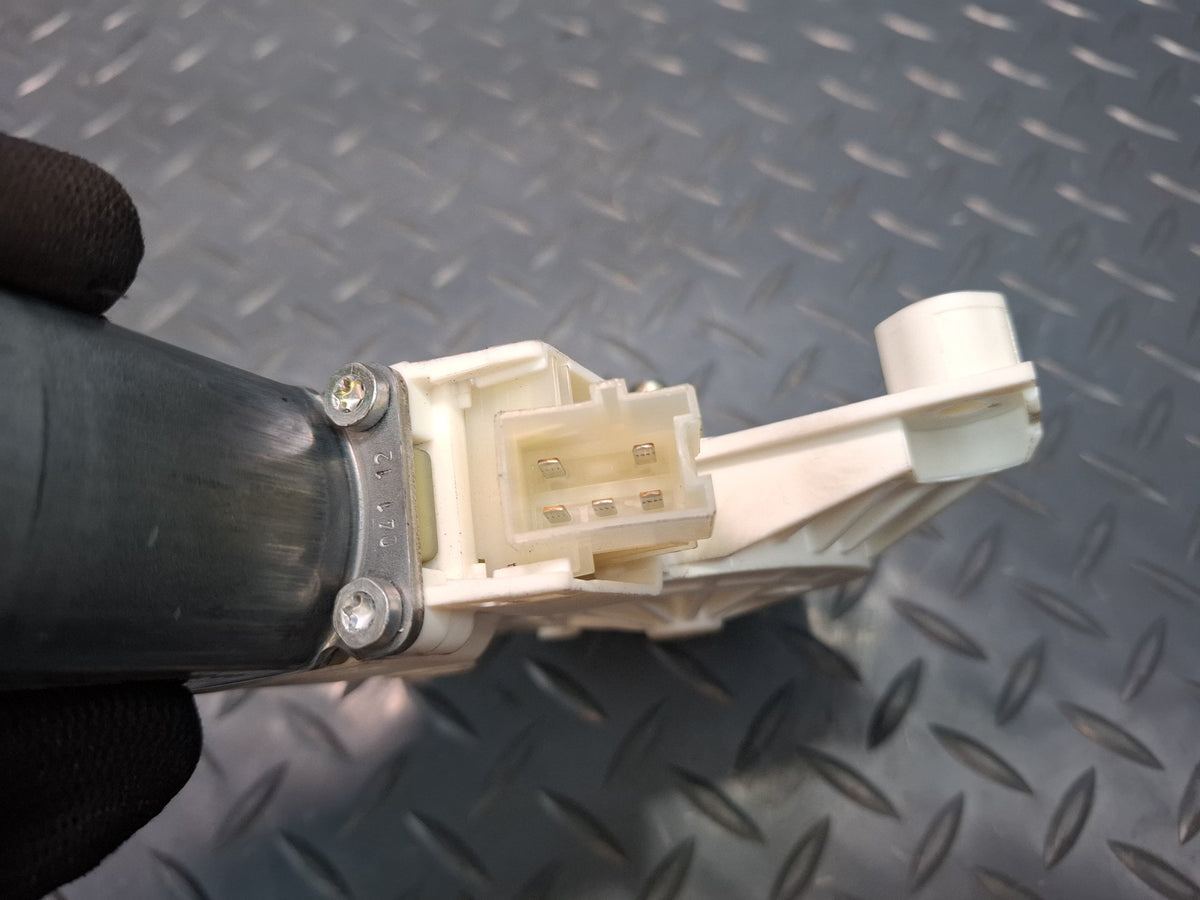 2012-2015 Mercedes W166 Ml-class Front Left Driver Side Window Regulator Motor
