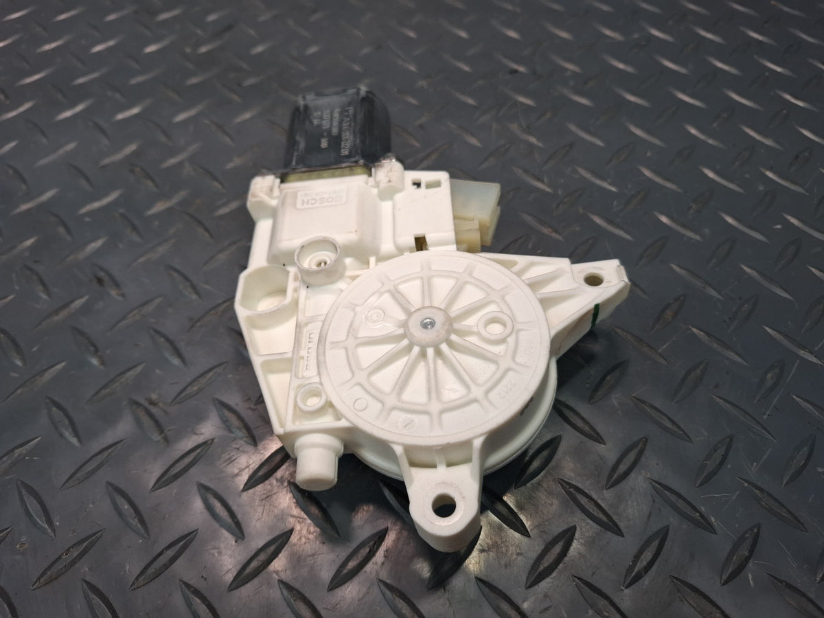 2012-2015 Mercedes W166 Ml-class Front Left Driver Side Window Regulator Motor