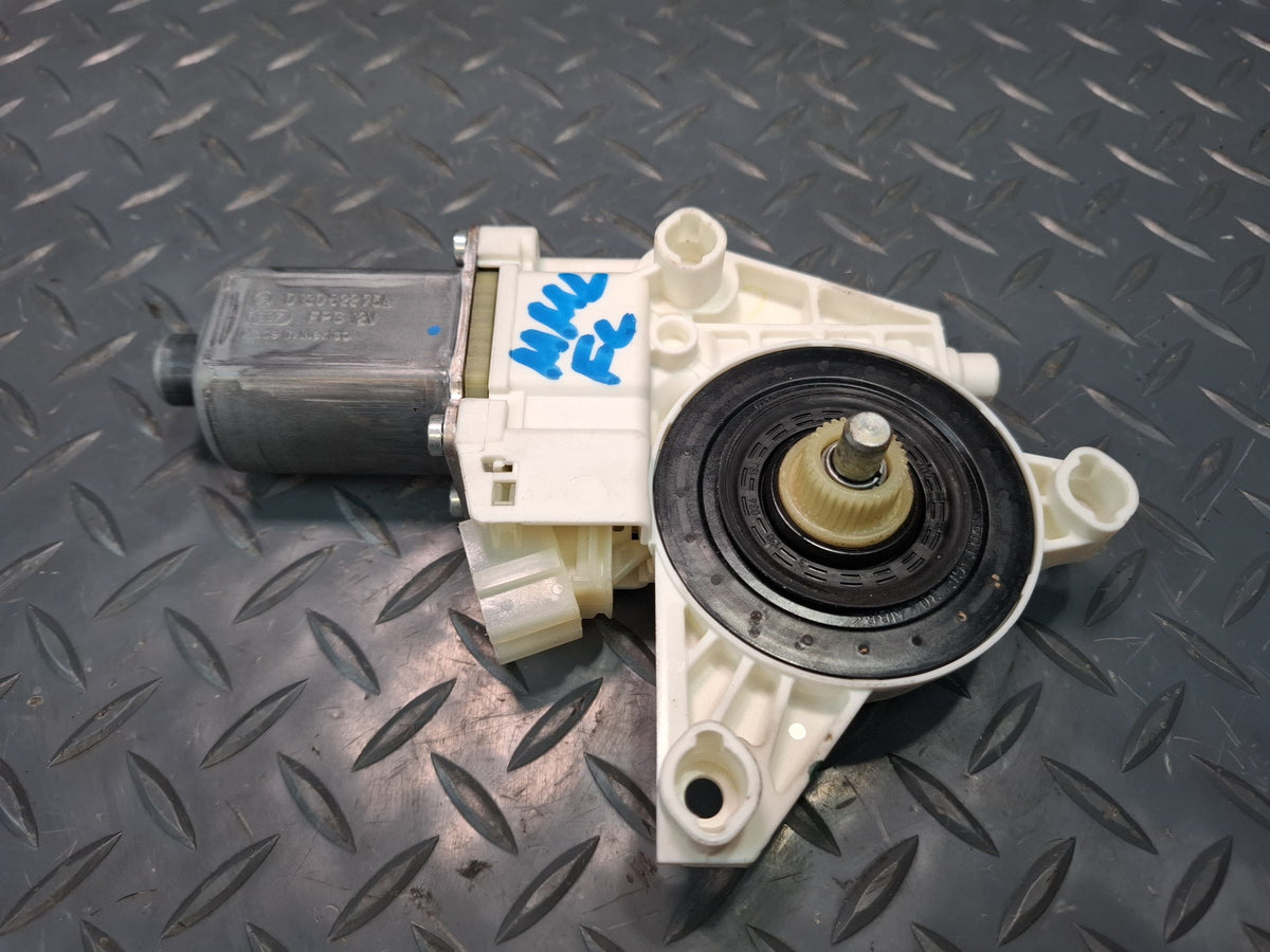 2012-2015 Mercedes W166 Ml-class Front Left Driver Side Window Regulator Motor