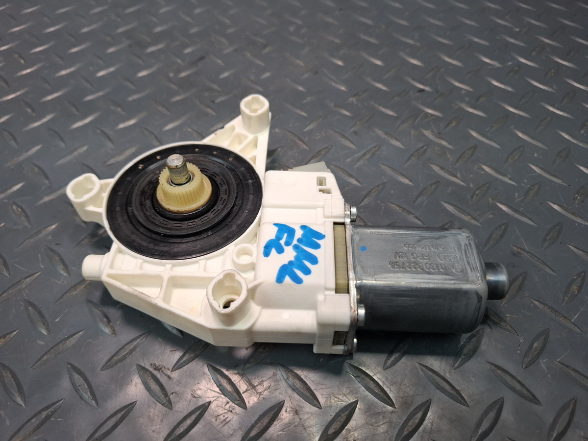 2012-2015 Mercedes W166 Ml-class Front Left Driver Side Window Regulator Motor