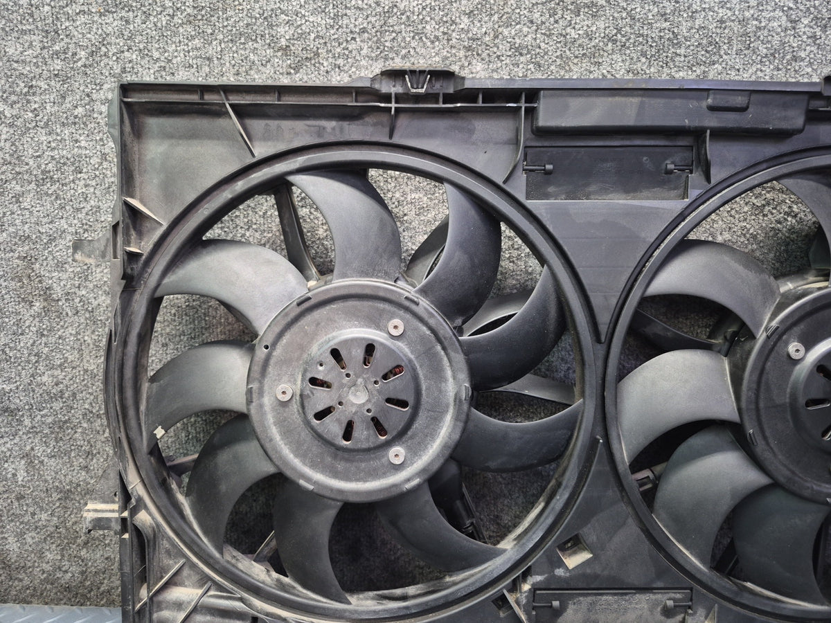 13-15 Audi RS5 8F7 4.2L V8 Engine Radiator Cooling Fan Motor Shroud 87K OEM