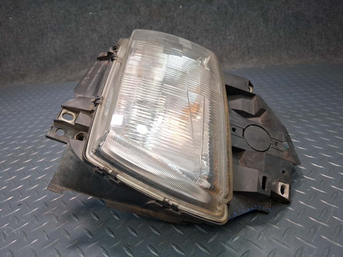 99-03 VW Eurovan T4 Front Left Halogen Headlight Lamp OEM Damaged