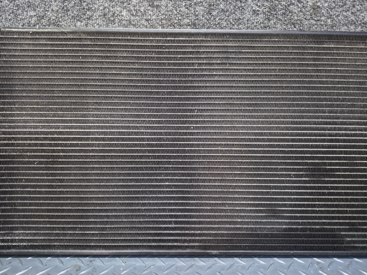 13-15 Audi RS5 8F7 4.2L V8 A/C Air Condition Condenser 8K0260401S OEM