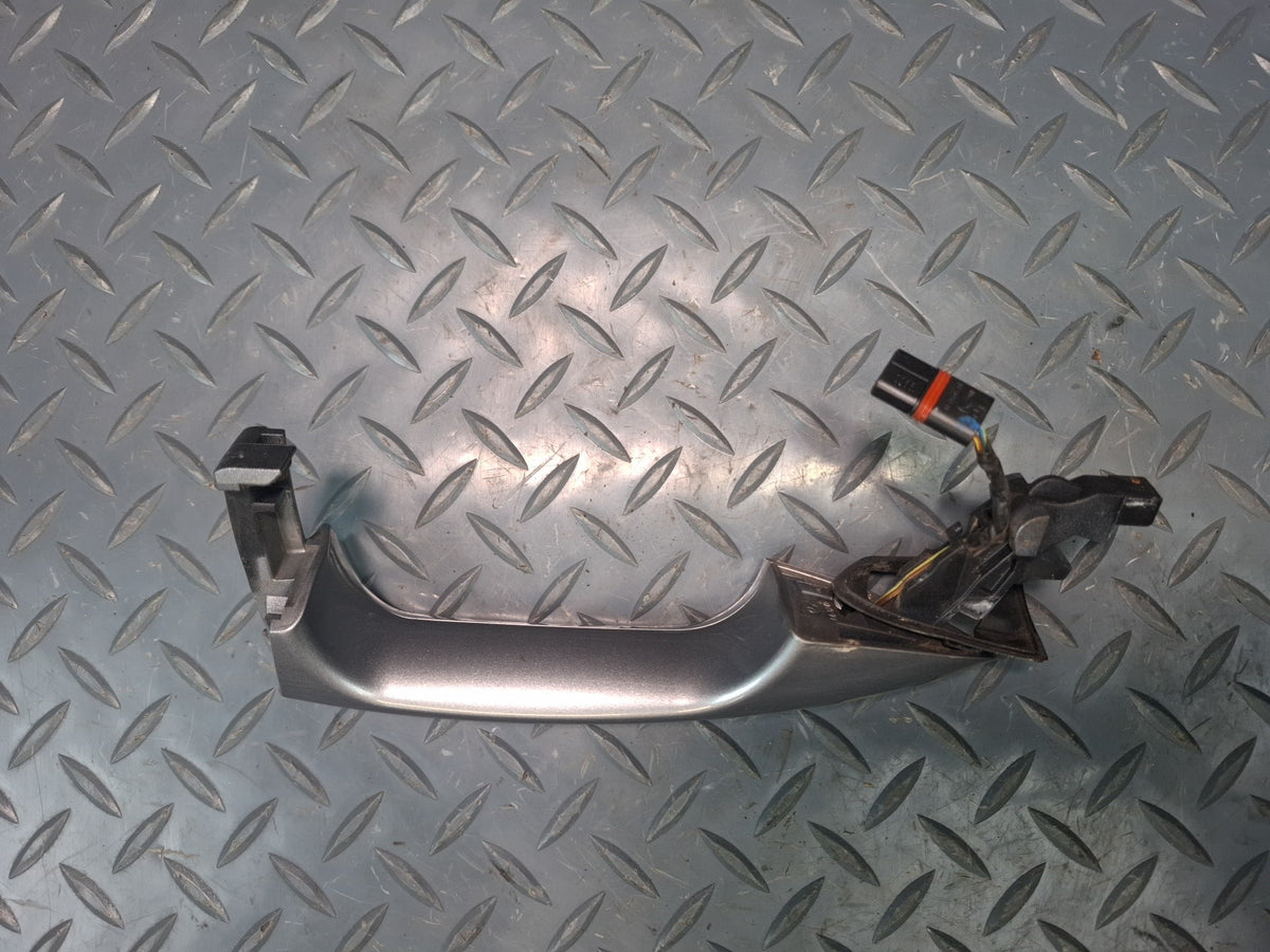 2012-2015 Mercedes W166 Ml-class Front Left Driver Side Door Exterior Handle