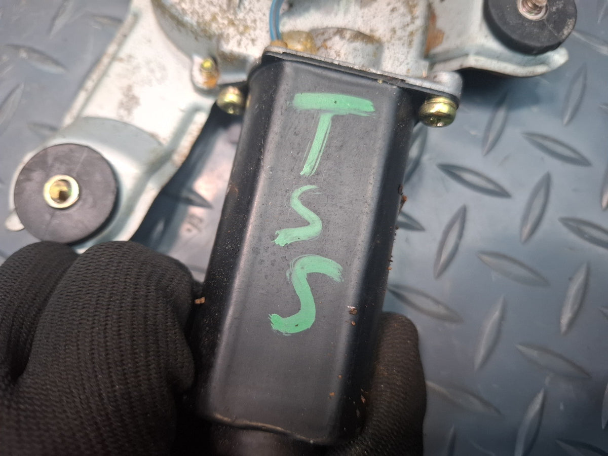 86-92 Toyota Supra MA71 Rear Trunk Lid Tailgate Wiper Motor w Control Unit OEM