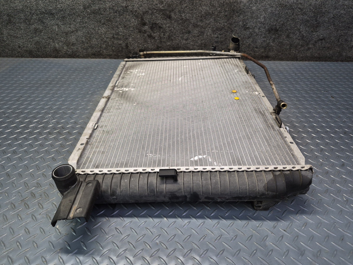 96-99 Mercedes R129 SL500 Engine Cooling Radiator 1295000103 OEM