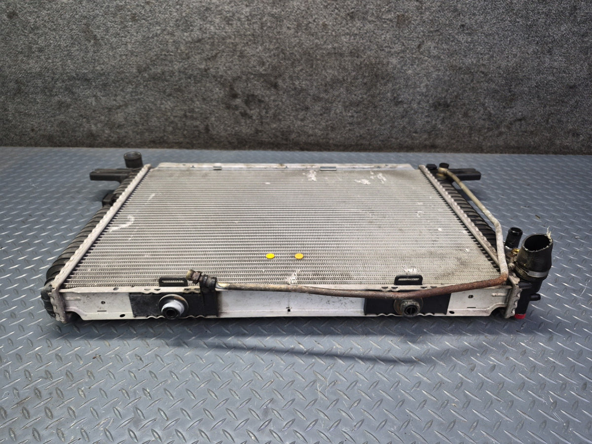 96-99 Mercedes R129 SL500 Engine Cooling Radiator 1295000103 OEM