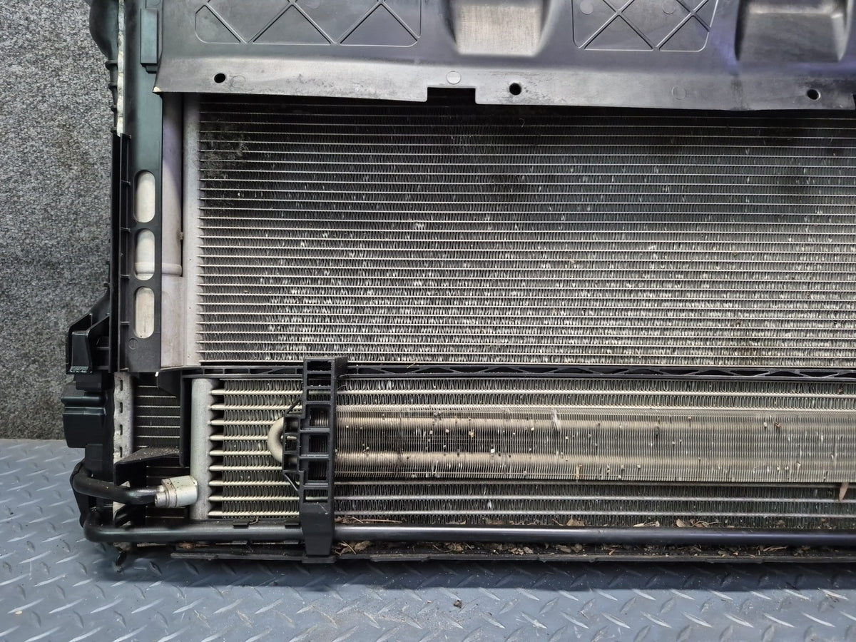 11-16 Porsche Panamera 970 3.6L AWD Engine Coolant Radiator Condenser Fan Assy