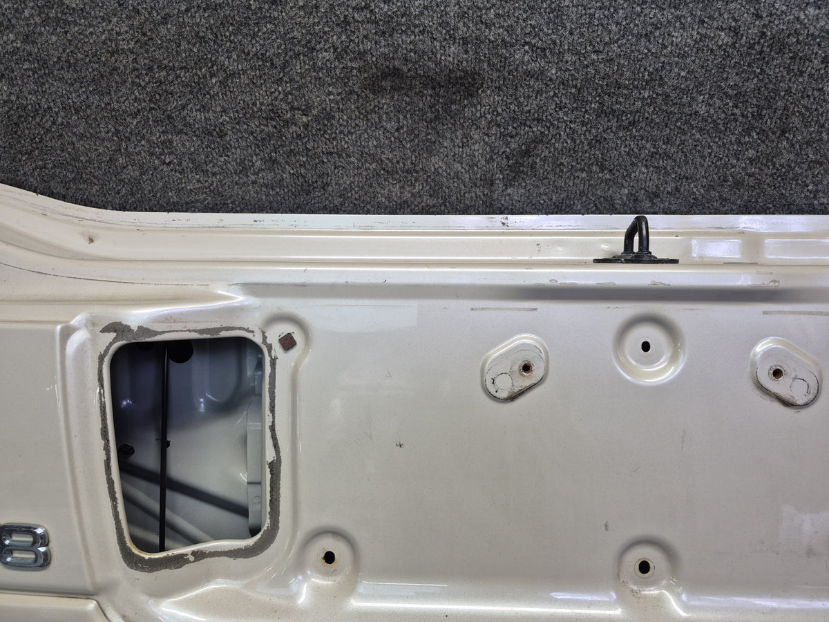 2004-2007 Lexus UZJ100L LX470 Rear Trunk Lid Tailgate Lower Gate Panel