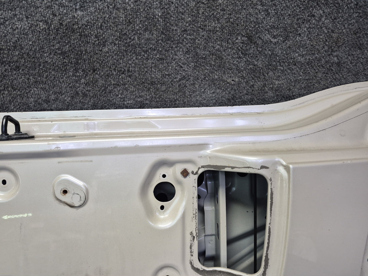 2004-2007 Lexus UZJ100L LX470 Rear Trunk Lid Tailgate Lower Gate Panel