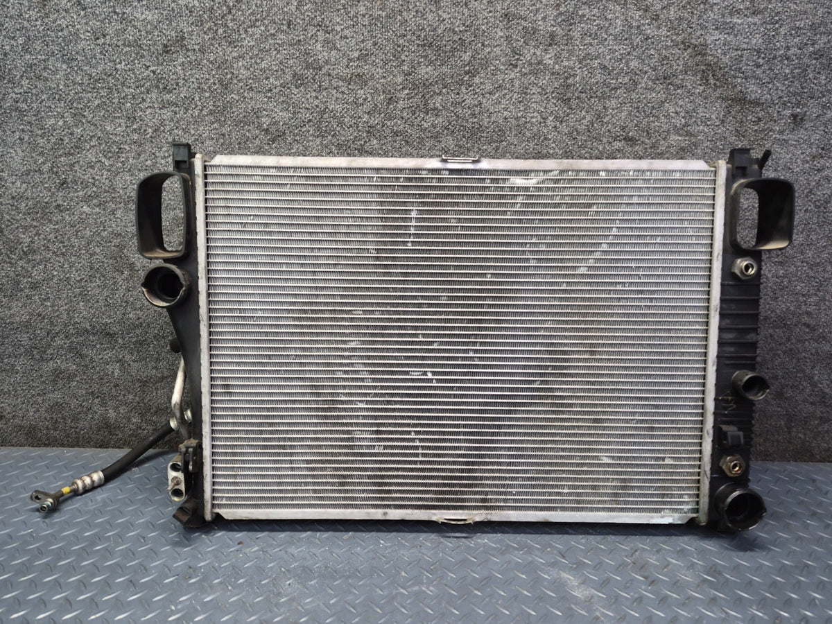 08-09 Mercedes W221 S63 AMG RWD Engine Cooling Radiator AC Condenser OEM