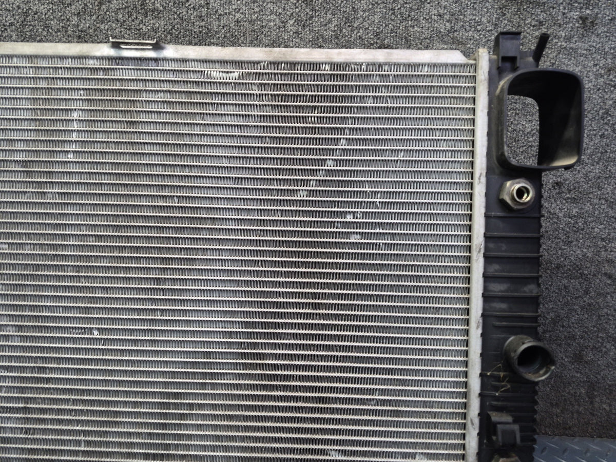 08-09 Mercedes W221 S63 AMG RWD Engine Cooling Radiator AC Condenser OEM