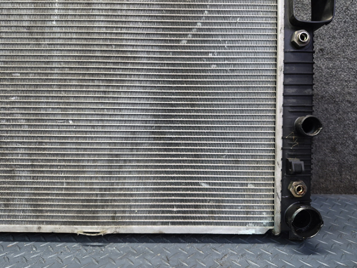 08-09 Mercedes W221 S63 AMG RWD Engine Cooling Radiator AC Condenser OEM