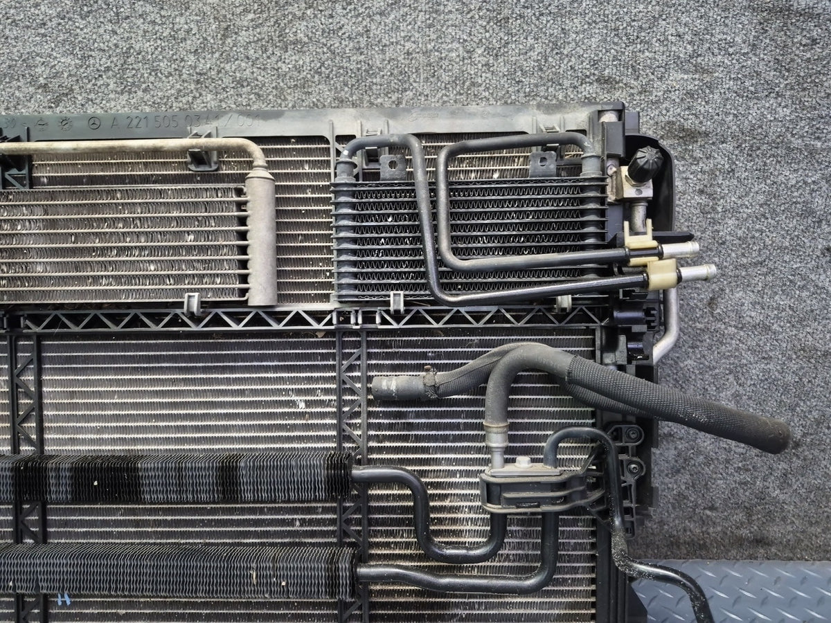 08-09 Mercedes W221 S63 AMG RWD Engine Cooling Radiator AC Condenser OEM