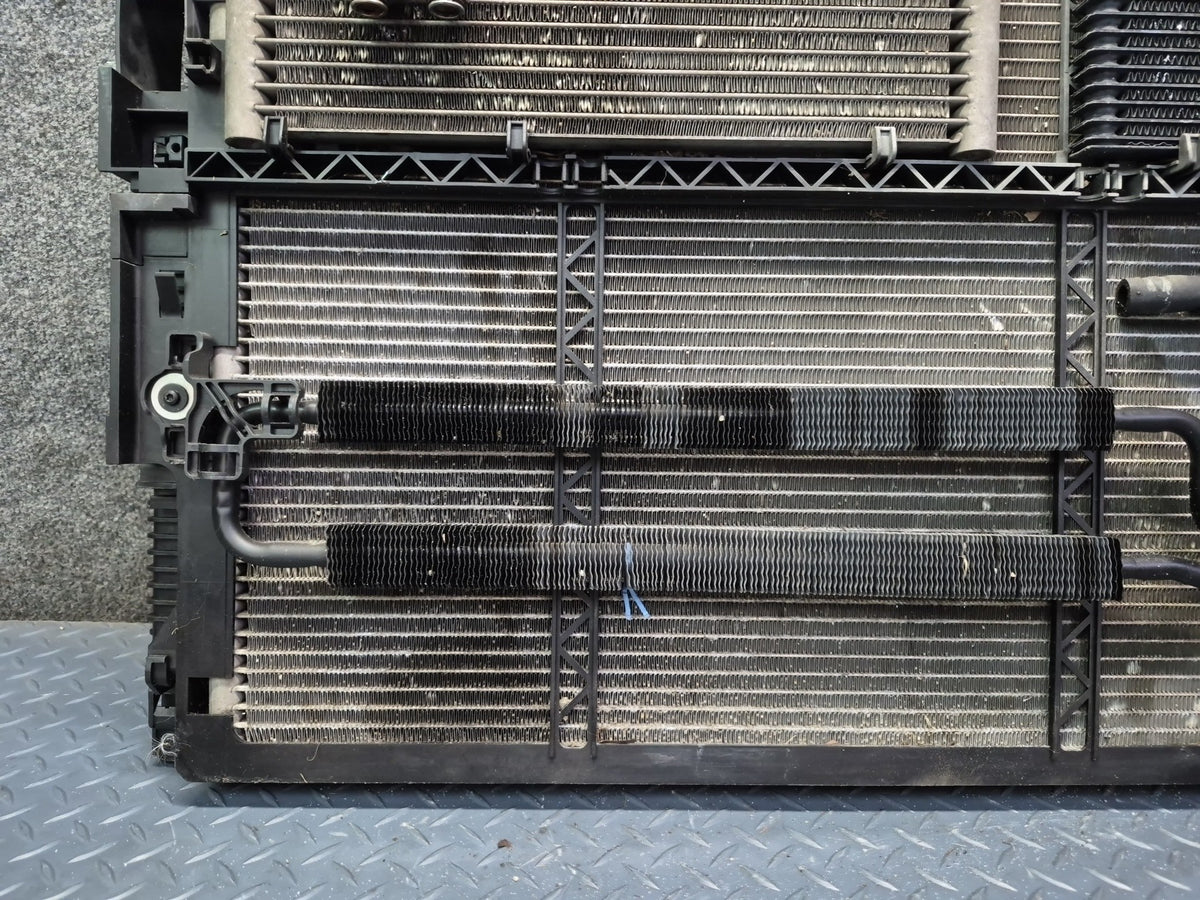 08-09 Mercedes W221 S63 AMG RWD Engine Cooling Radiator AC Condenser OEM