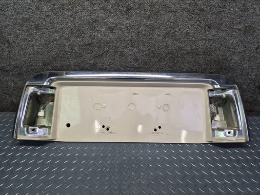 2003-2007 Lexus UZJ100L LX470 Rear Trunk Lid License Plate Molding Panel Damaged