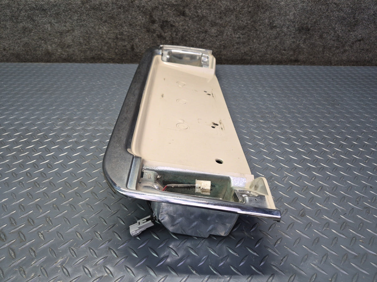 2003-2007 Lexus UZJ100L LX470 Rear Trunk Lid License Plate Molding Panel Damaged