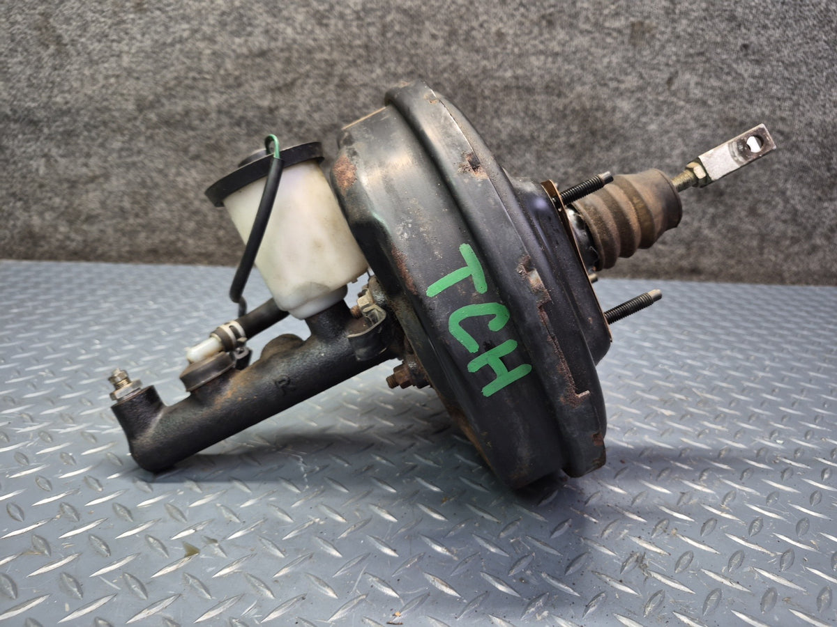 1983 Toyota Celica RA65 GTS Brake Master Cylinder Booster Fluid Reservoir OEM