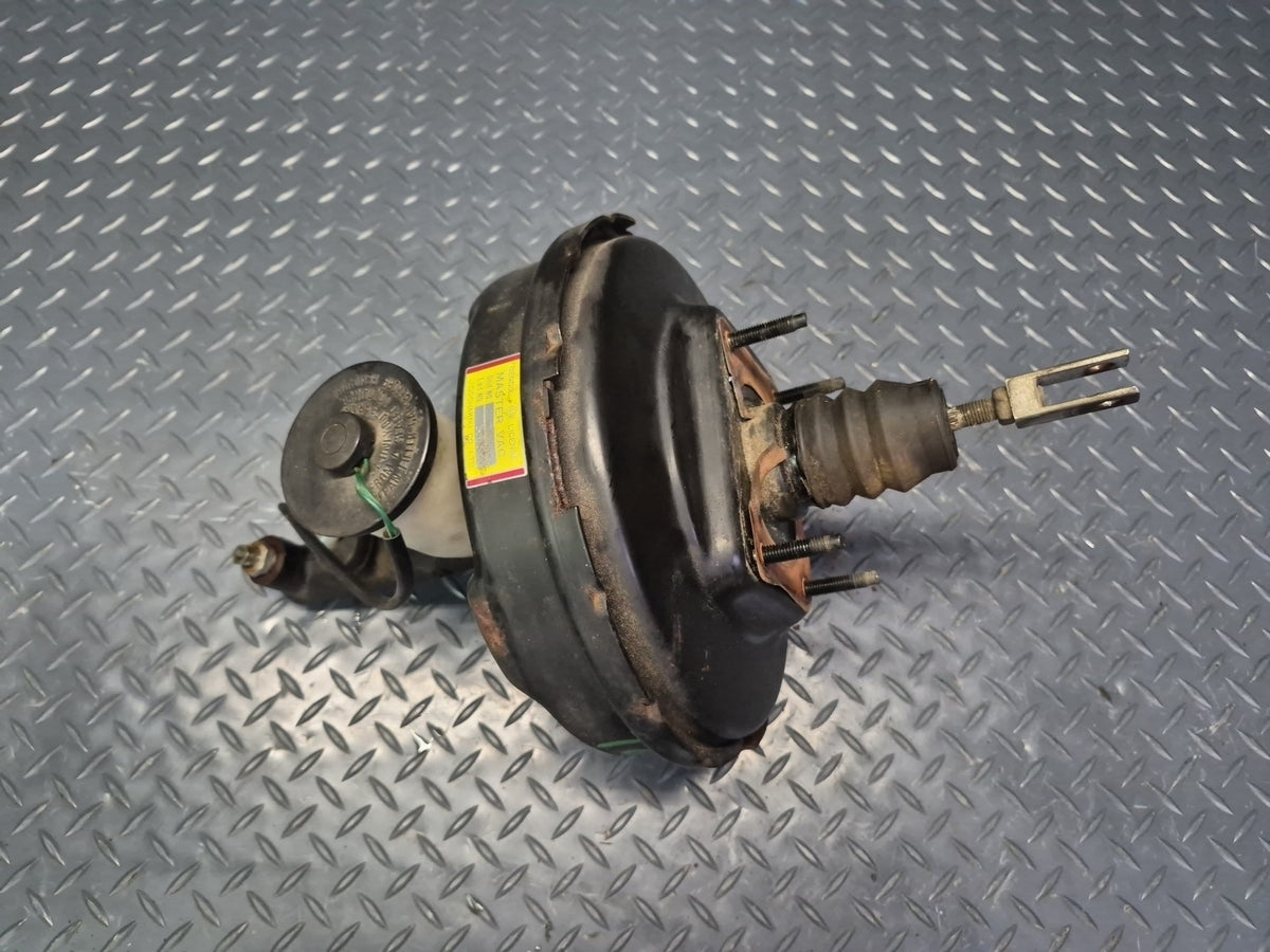 1983 Toyota Celica RA65 GTS Brake Master Cylinder Booster Fluid Reservoir OEM