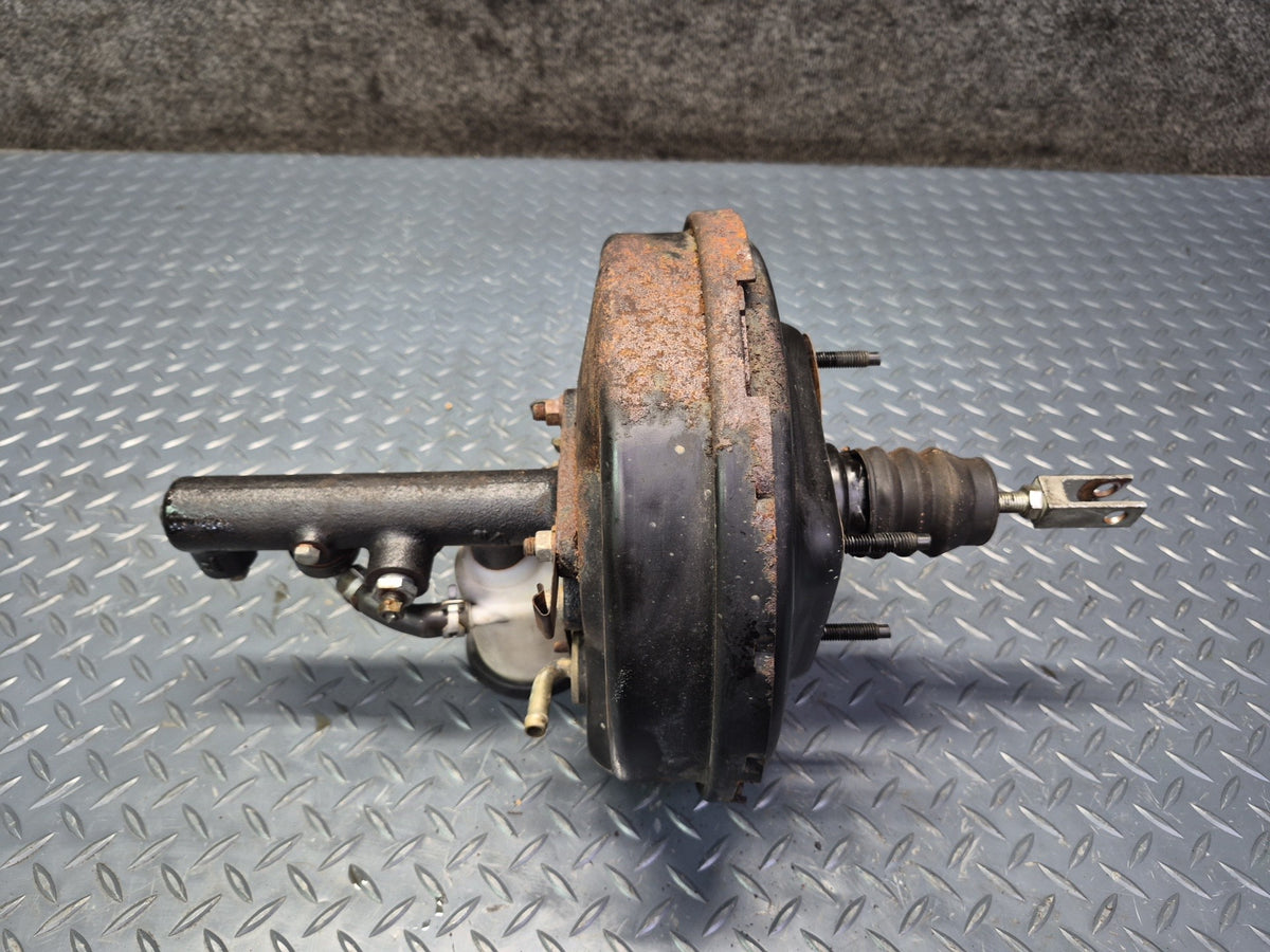 1983 Toyota Celica RA65 GTS Brake Master Cylinder Booster Fluid Reservoir OEM