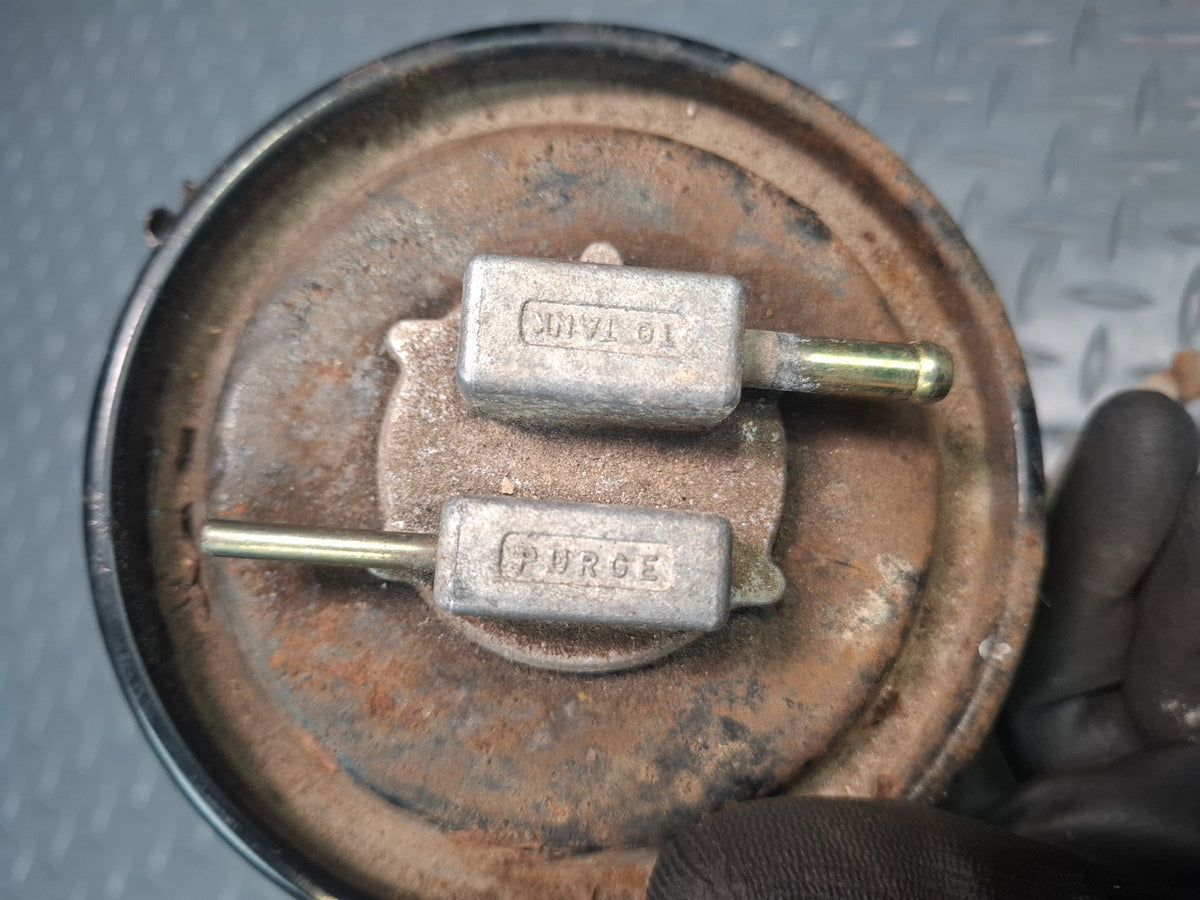 86-92 Toyota Supra MA71 Fuel Evap Vapor Charcoal Canister 77740-14410 OEM