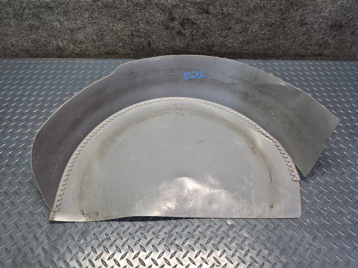 84-88 Toyota Cressida MX73 Sedan Trunk Spare Tire Wheel Carpet Cover Gray Dmgd