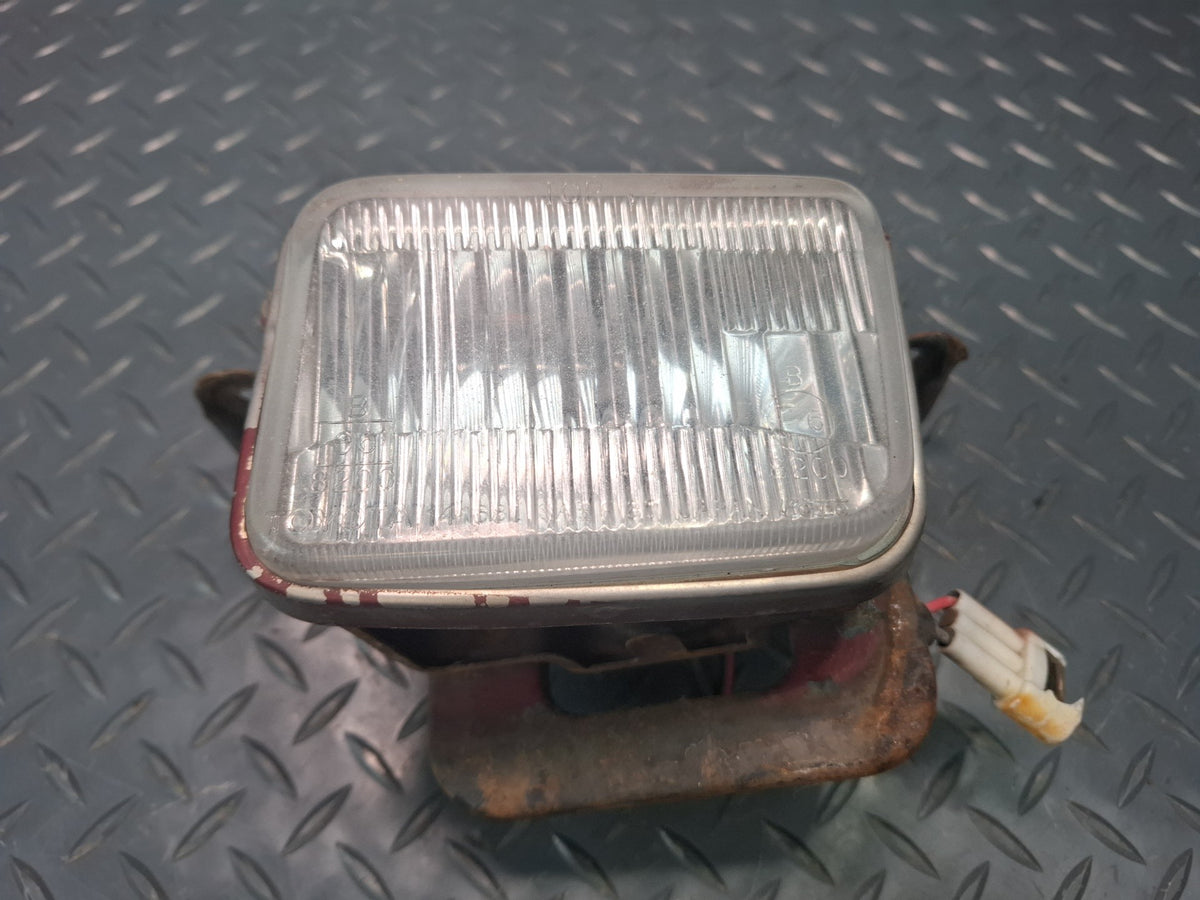 89-92 Toyota Supra MK3 MA71 Front Bumper Left & Right Fog Light Lamp Set Dmgd