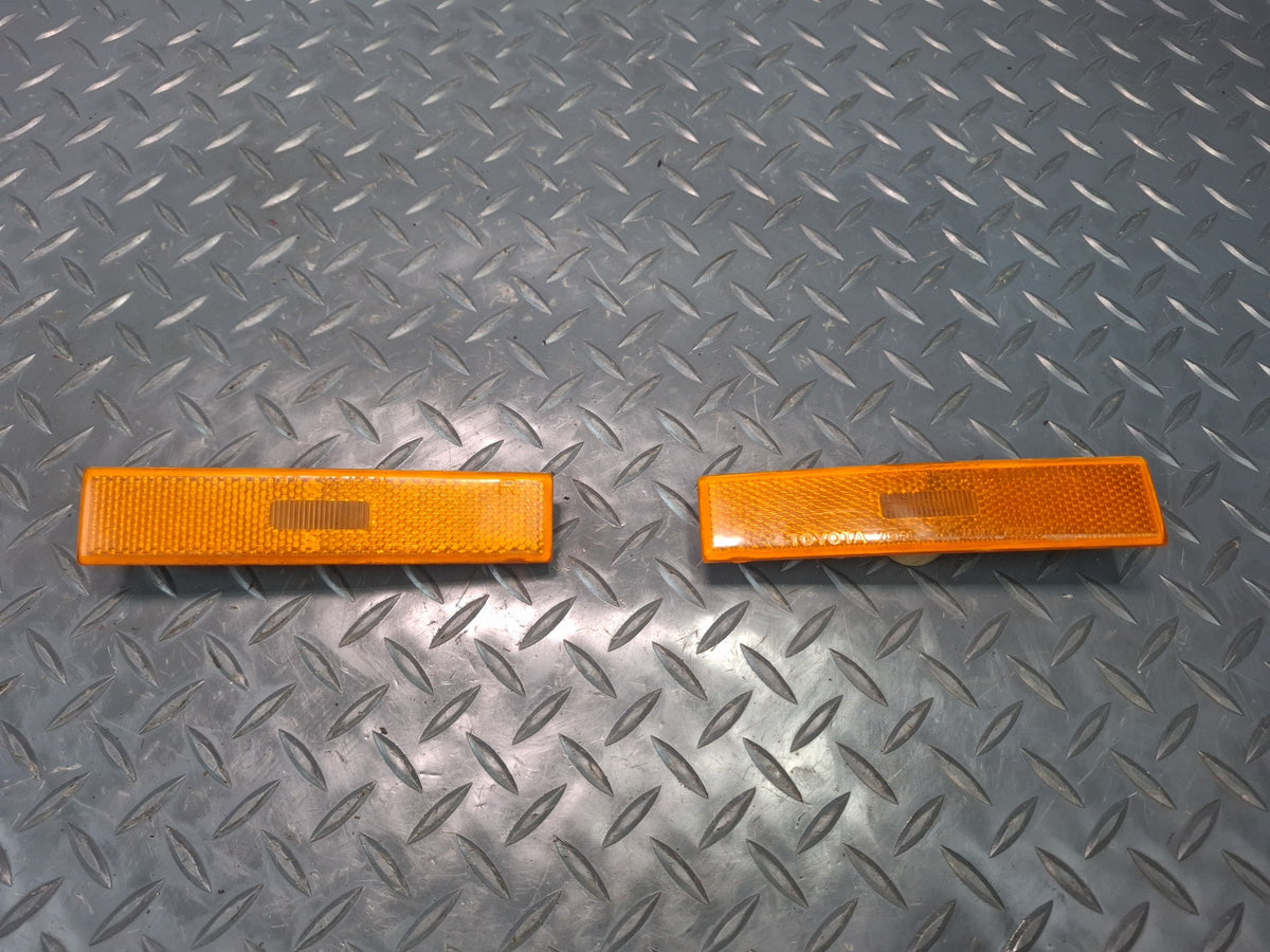 89-92 Toyota Supra MA71 MK3 Set of 2 Front Bumper Turn Signal Marker Light OEM