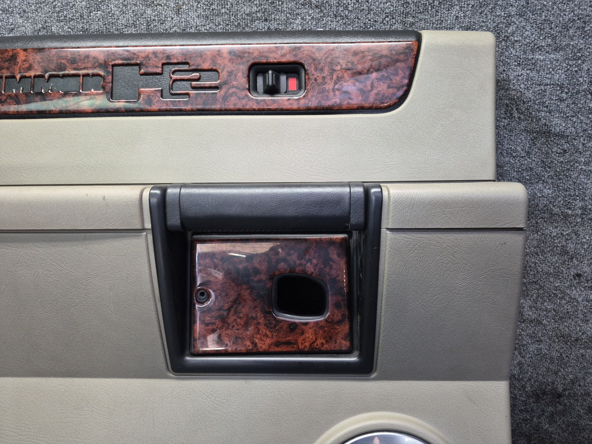 2005-2007 Hummer H2 Rear Left Door Interior Trim Cover Panel W/ Handle Damaged