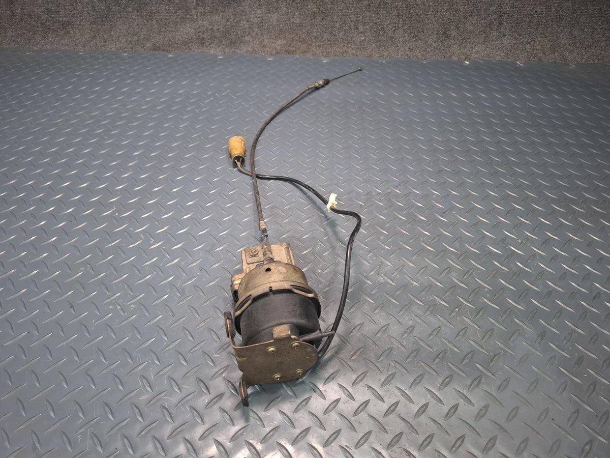82-85 Toyota Celica RA65 Cruise Control Speed Actuator 88200-14060 OEM