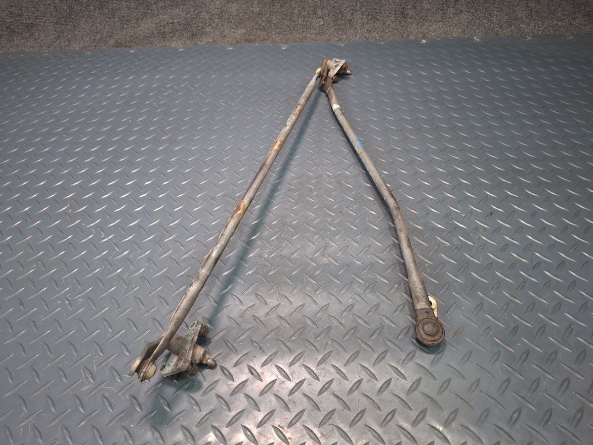 82-85 Toyota Celica RA65 Windshield Wiper Transmission Linkage w Motor OEM