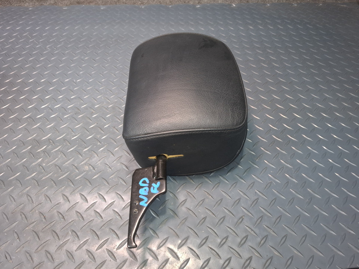 01-06 BMW E46 330Ci Convertible Set of 2 Front Leather Seat Headrest Black OEM