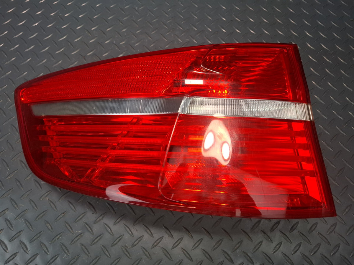 2008-2012 BMW E71 E72 X6 X6M Rear Left Outer Tail Light Lamp