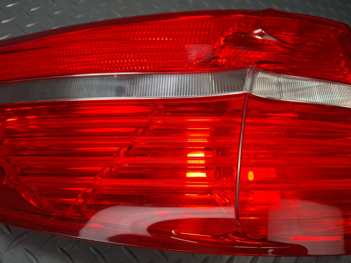 2008-2012 BMW E71 E72 X6 X6M Rear Left Outer Tail Light Lamp