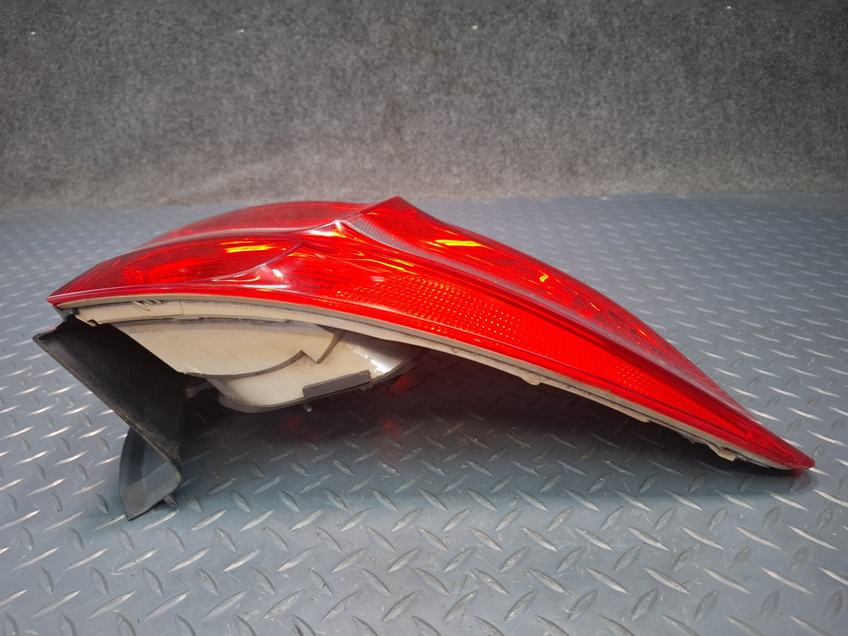 2008-2012 BMW E71 E72 X6 X6M Rear Left Outer Tail Light Lamp