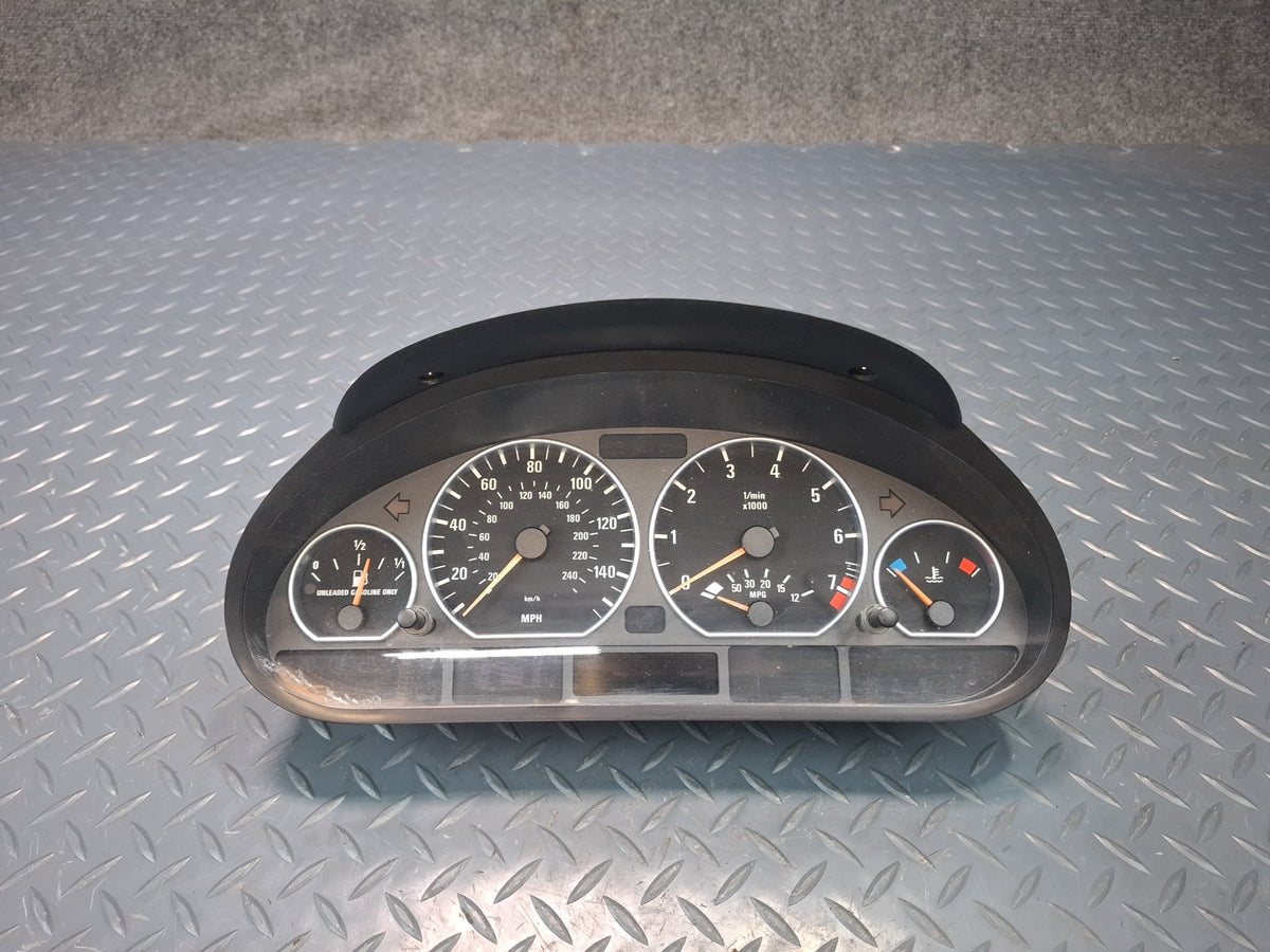 01-06 BMW E46 330Ci Coupe Convert M/T Instrument Cluster Gauge Speedometer Dmgd