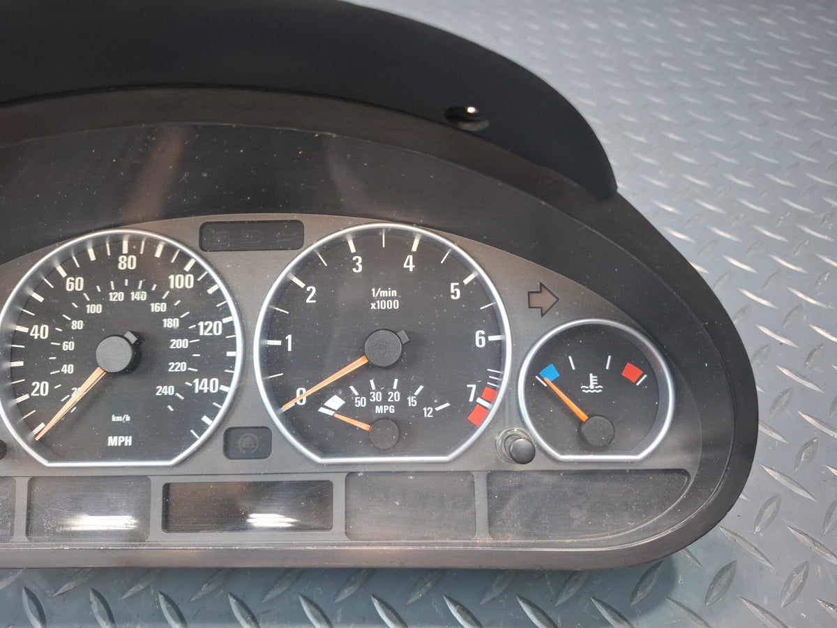 01-06 BMW E46 330Ci Coupe Convert M/T Instrument Cluster Gauge Speedometer Dmgd