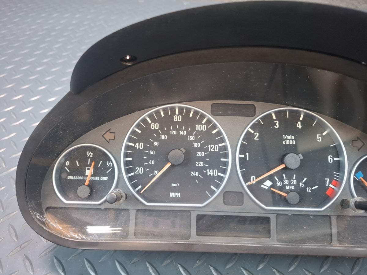 01-06 BMW E46 330Ci Coupe Convert M/T Instrument Cluster Gauge Speedometer Dmgd