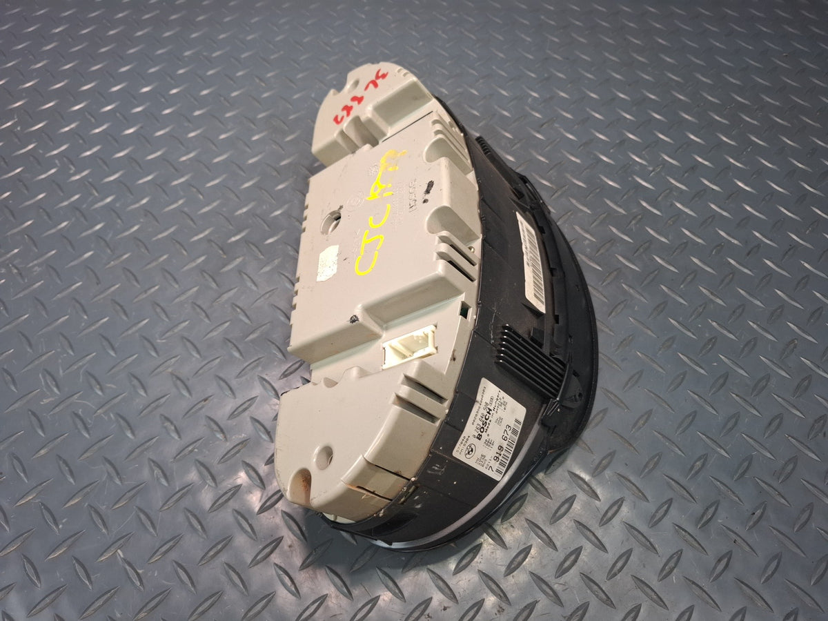 01-06 BMW E46 330Ci Coupe Convert M/T Instrument Cluster Gauge Speedometer Dmgd