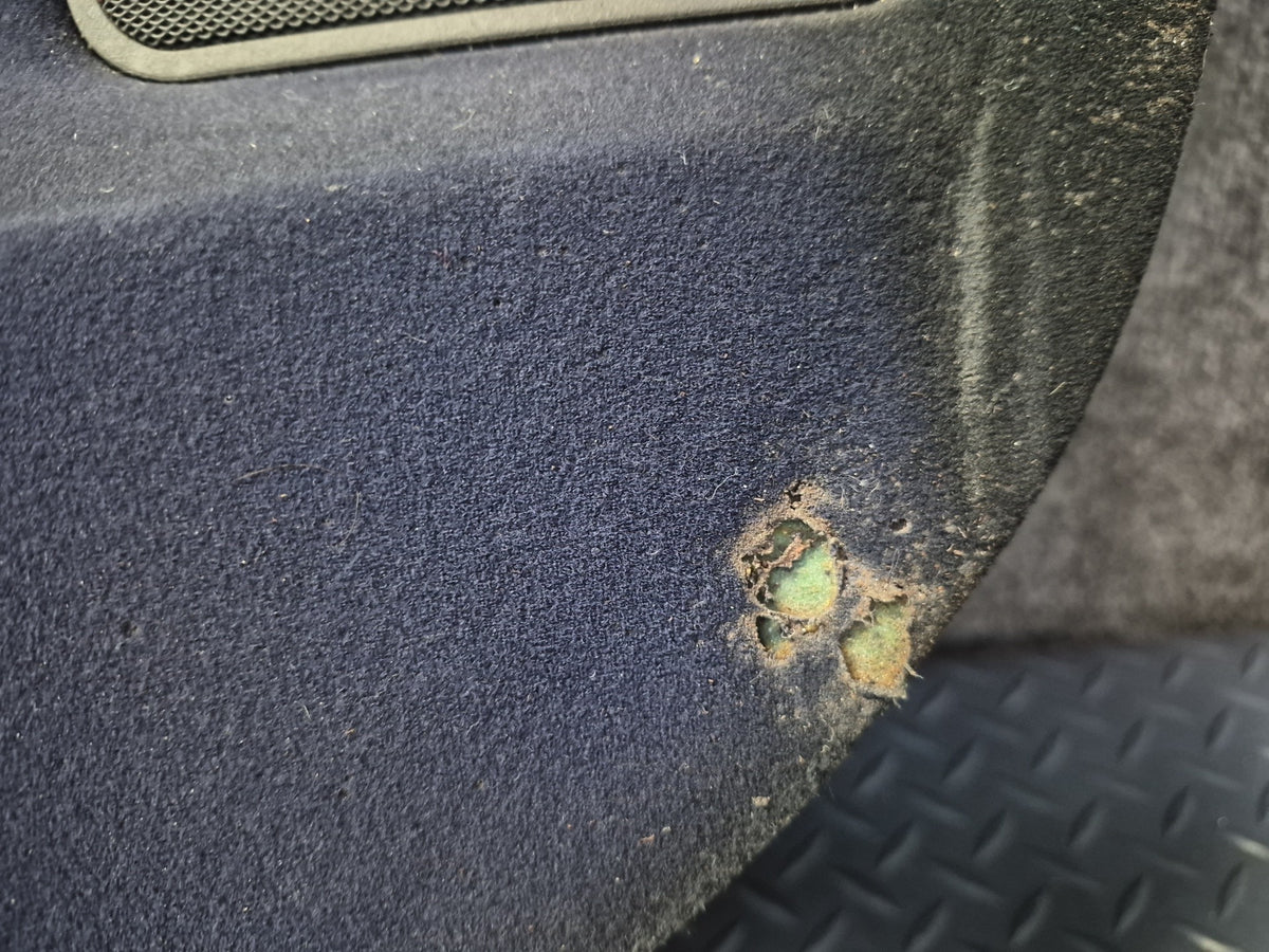1994-1997 BMW E31 840Ci Rear Parcel Shelf Panel Damaged