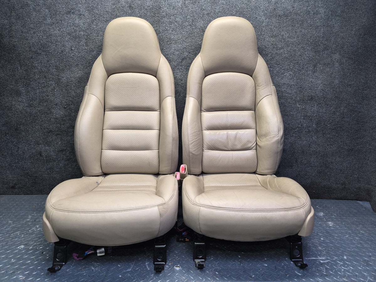 05-08 Chevrolet Corvette C6 Set of 2 Front Left & Right Heated Leather Seat OEM