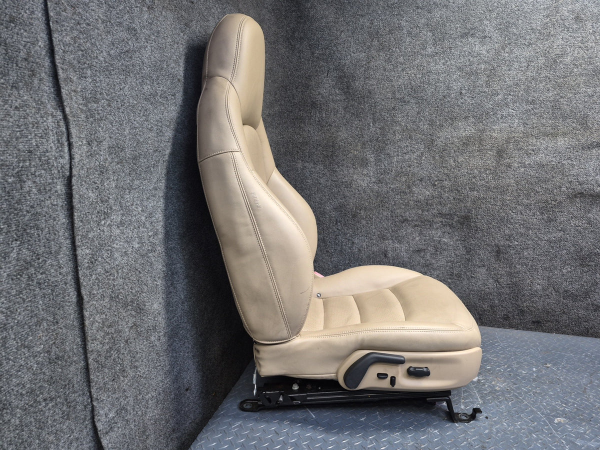 05-08 Chevrolet Corvette C6 Set of 2 Front Left & Right Heated Leather Seat OEM