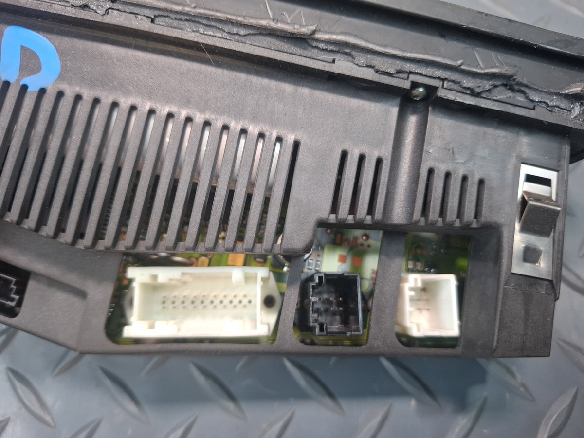 01-06 BMW E46 330Ci A/C Air Condition Climate Control Switch Panel 6914009 OEM