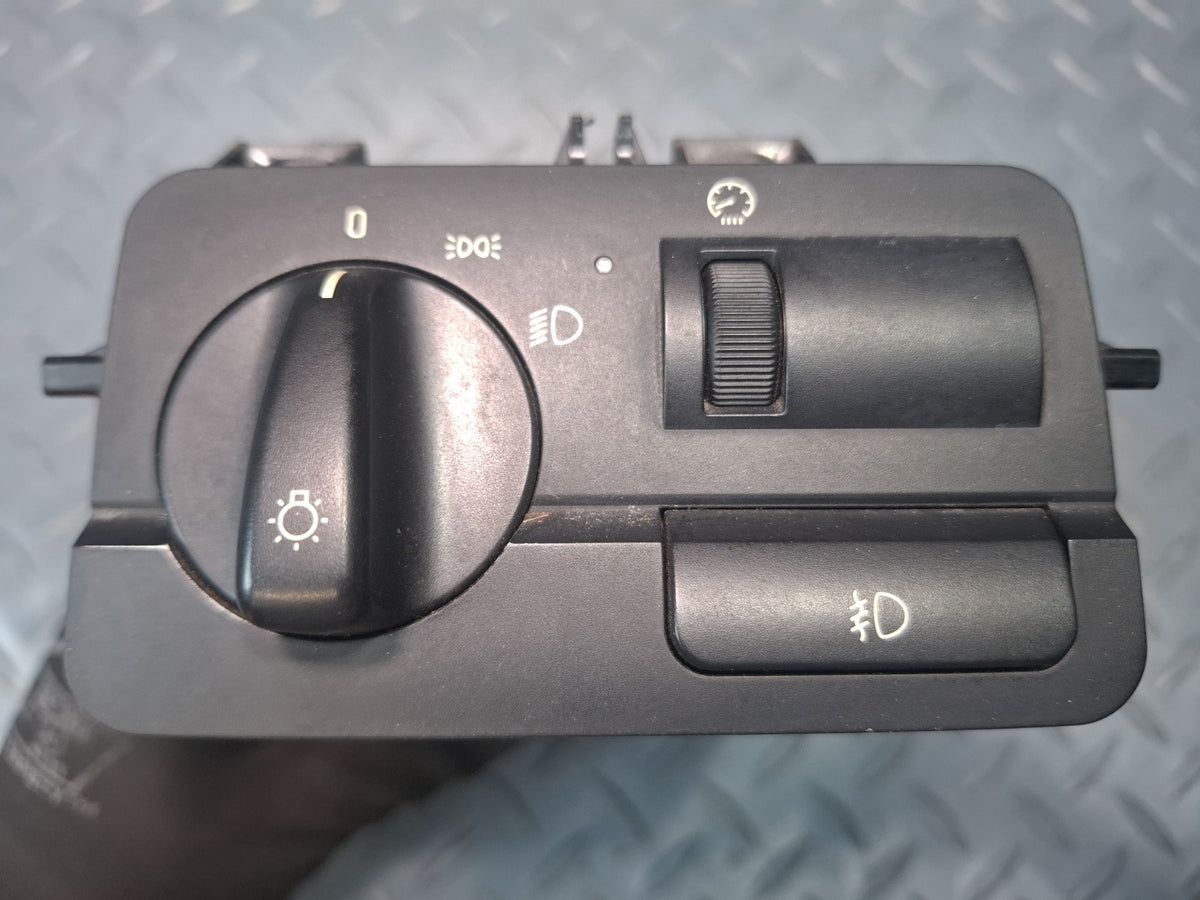 01-06 BMW E46 330Ci Headlight Fog Light Dimmer Control Switch 6907952 OEM