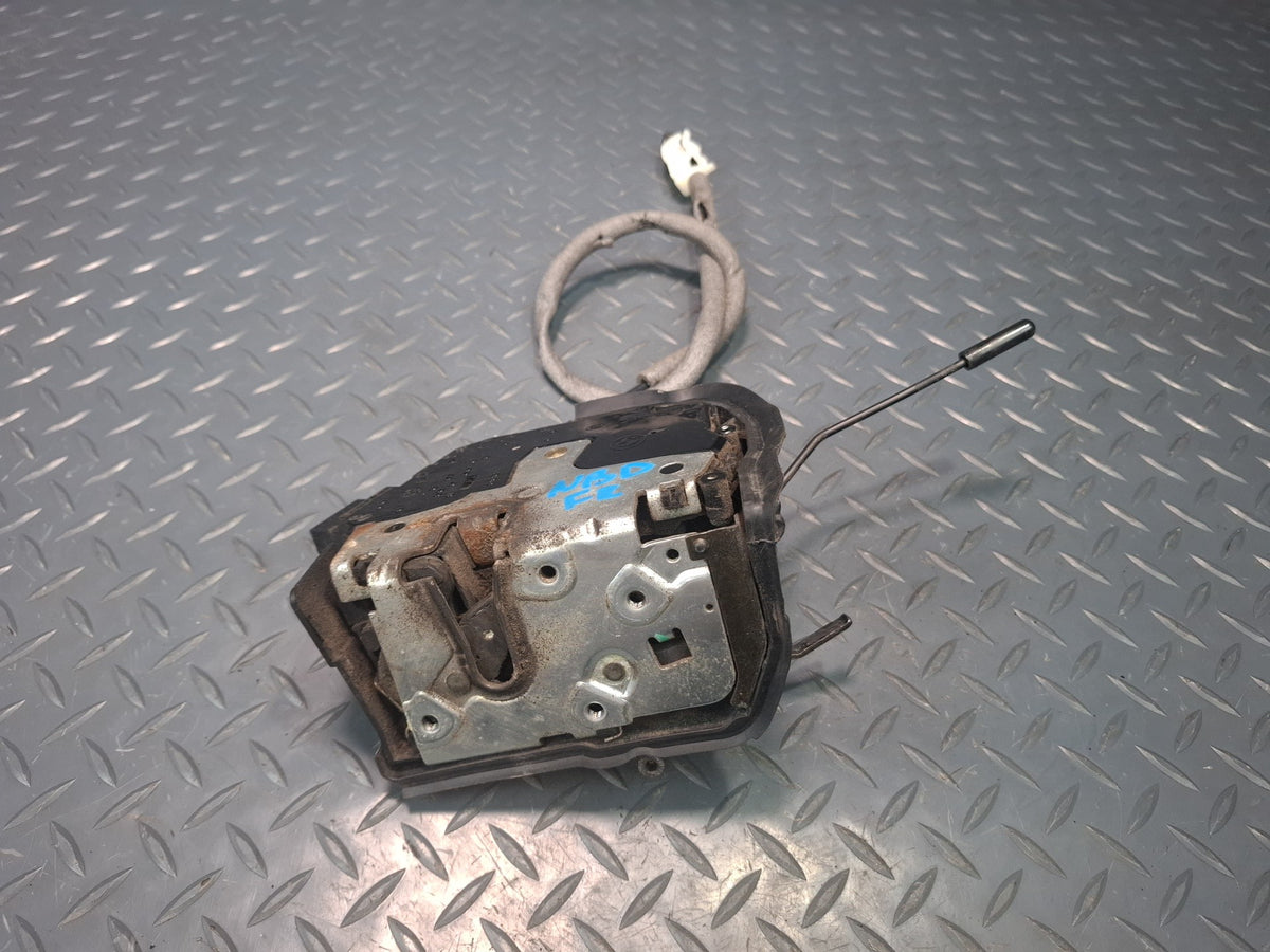 01-06 BMW E46 330Ci Coupe Convertible Right Door Lock Latch Actuator 8208716 OEM