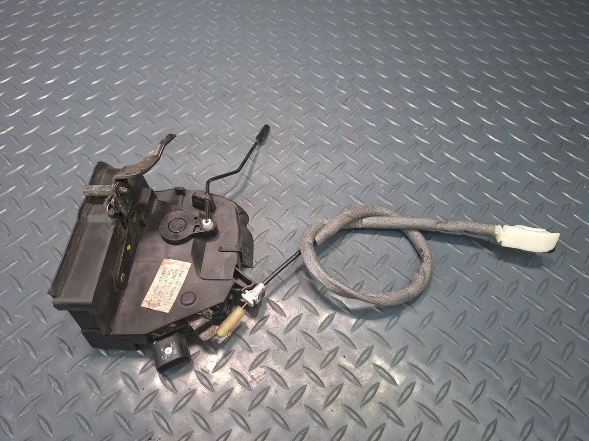 01-06 BMW E46 330Ci Coupe Convertible Right Door Lock Latch Actuator 8208716 OEM