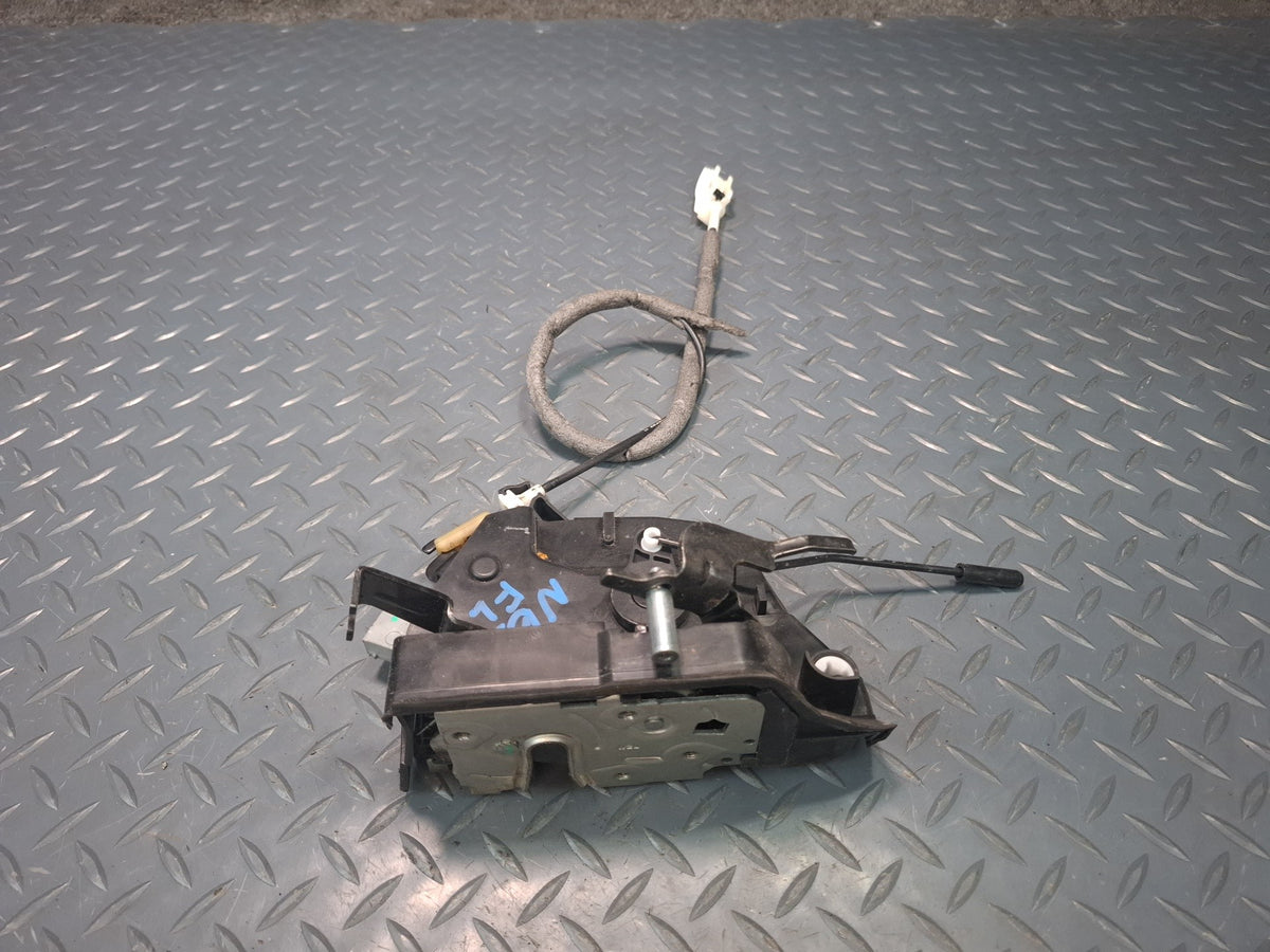 01-06 BMW E46 330Ci Coupe Convertible Left Door Lock Latch Actuator OEM