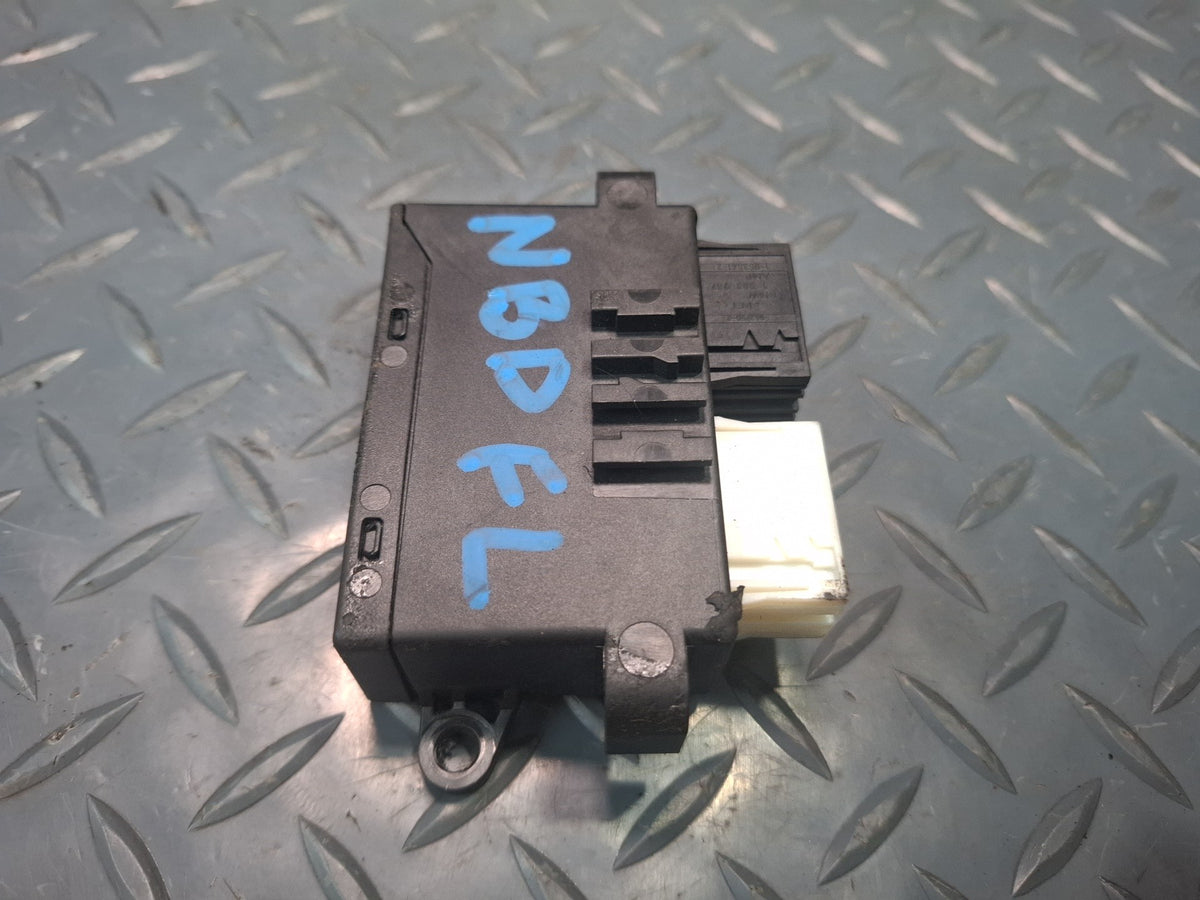 01-06 BMW E46 330Ci Coupe Convertible Front Left or Right Mirror Control Module